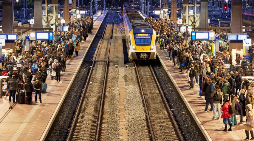 ProRail Waarschuwt Voor Veel Meer Hinder Op Spoor Van 2025 Tot 2030 ...