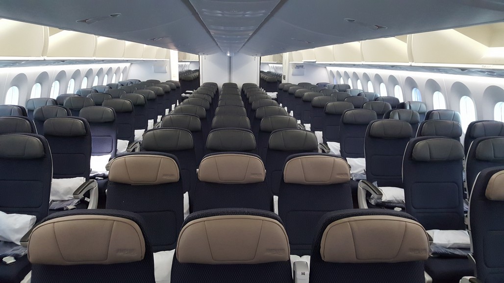 Aeromexico 787-9 interior